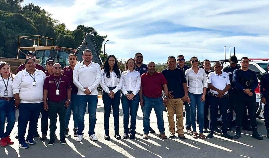 Calles libres y comercio regulado: Gobierno de Héctor Santana pone en marcha el operativo “Sayulita Ponte en Orden”